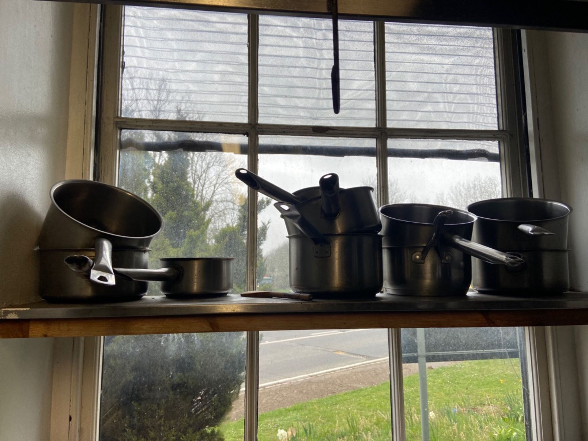 Mixture of Pans, Utensils, Trays & Frying Pans - Image 3 of 4