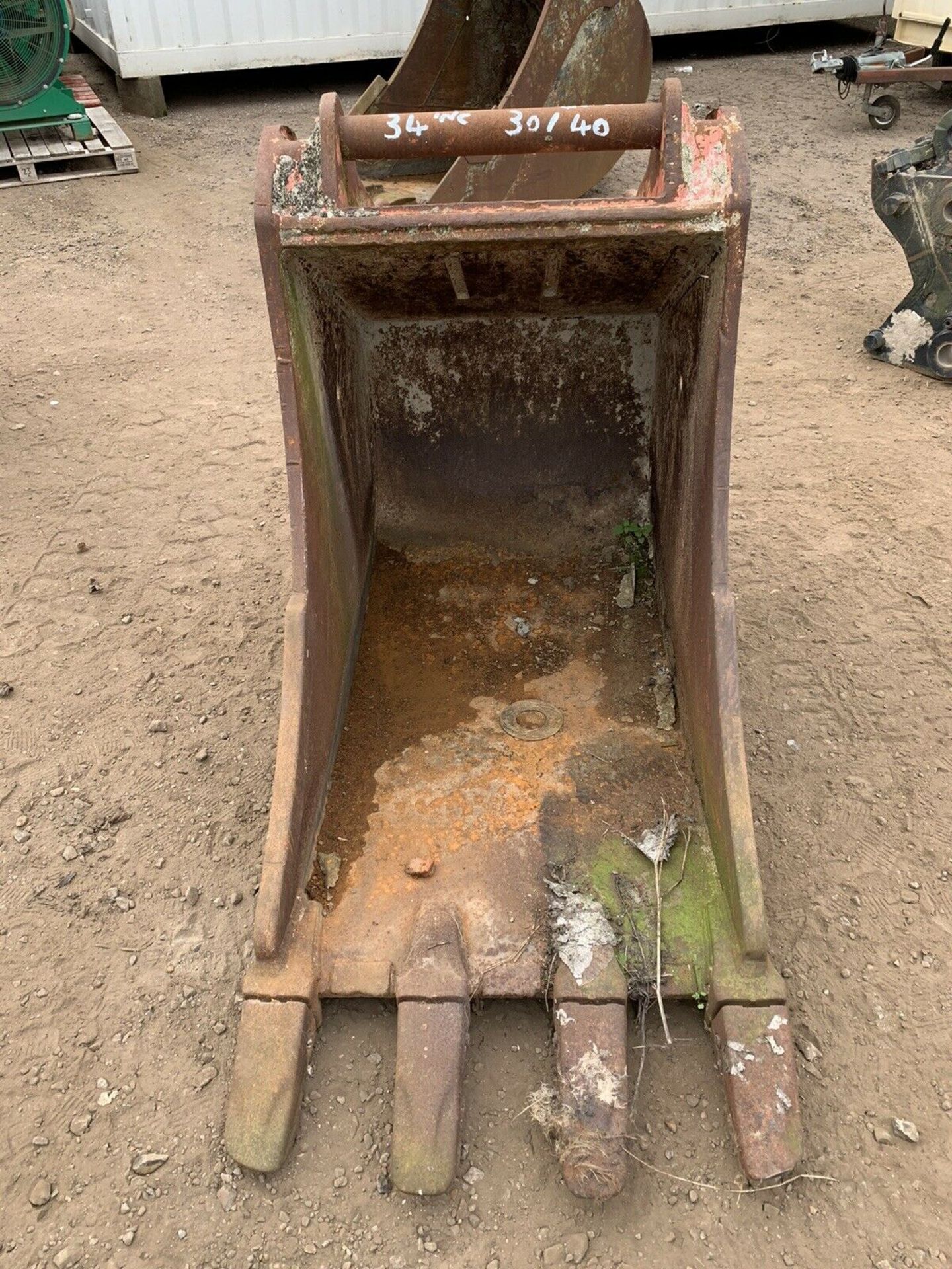 Digger Bucket 20 - 30 Ton Excavator Bucket 70mm Pi - Image 3 of 5