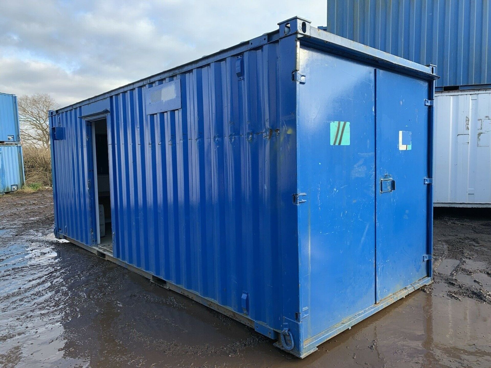 20ft Office Portable Site Cabin Storage Container - Image 5 of 10