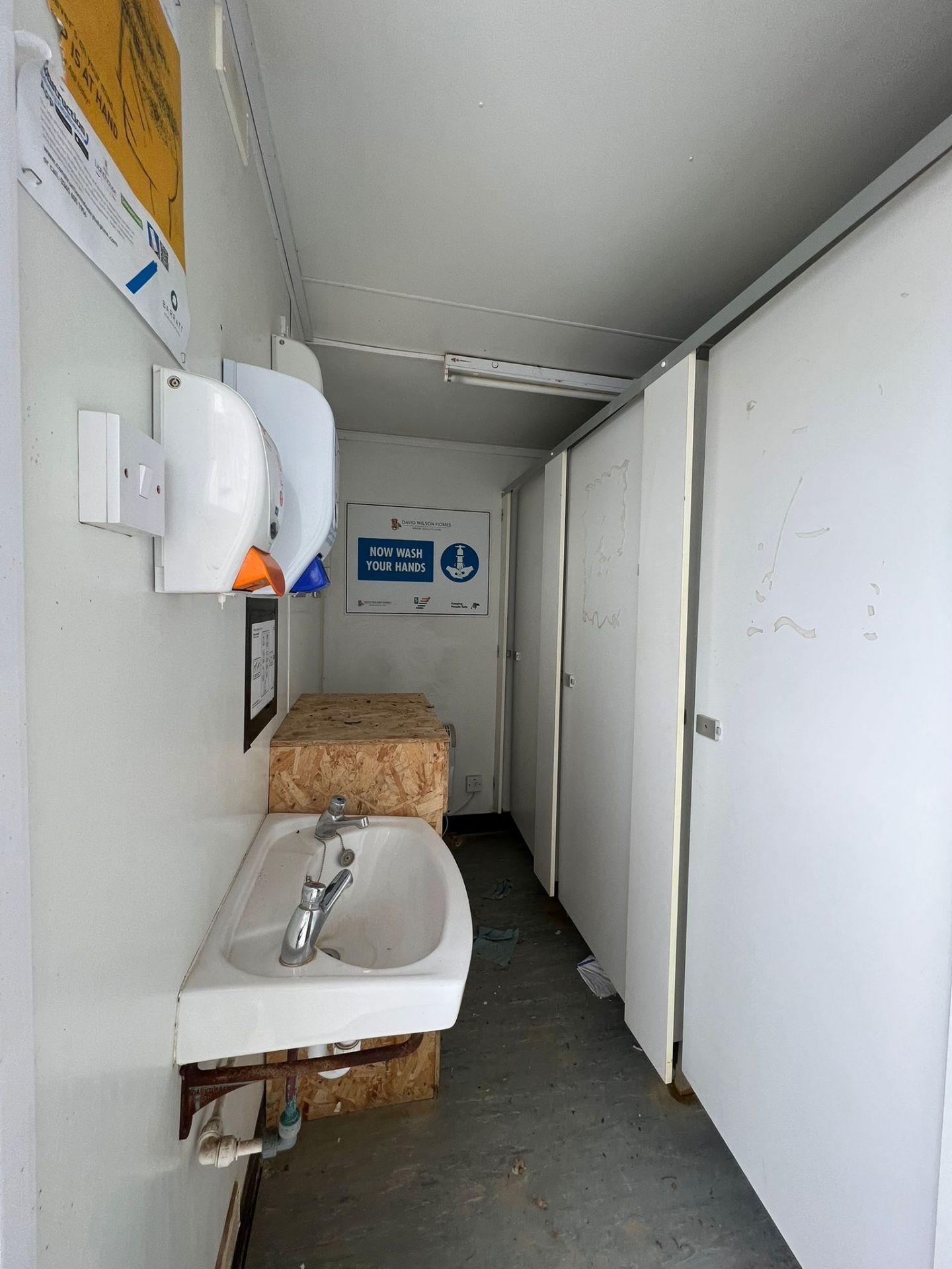 32ft anti vandal site office cabin welfare container - Image 4 of 8