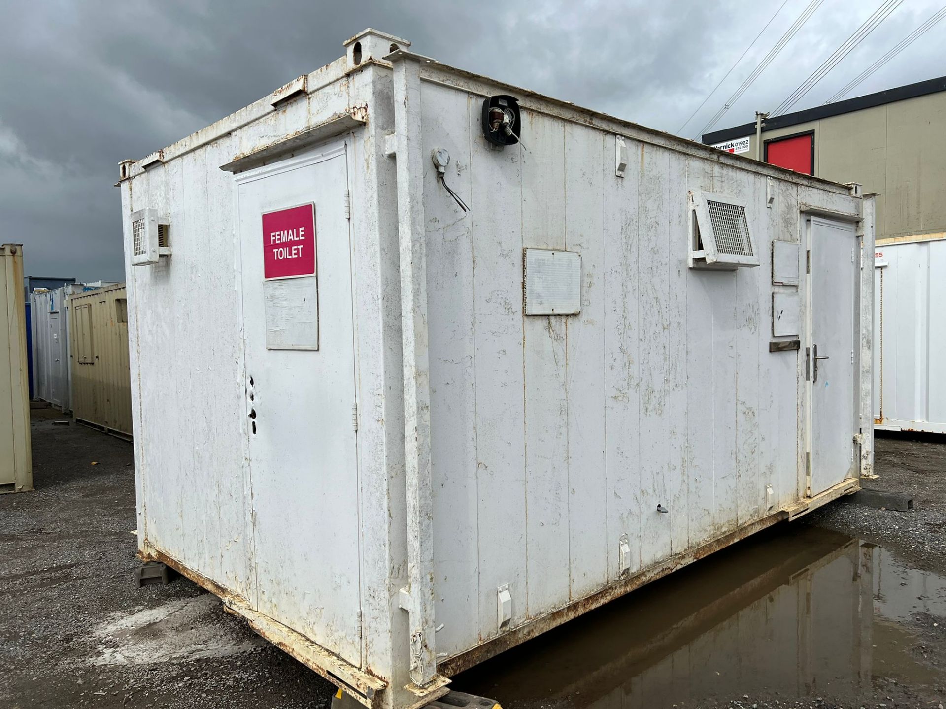 32ft anti vandal site office cabin welfare container