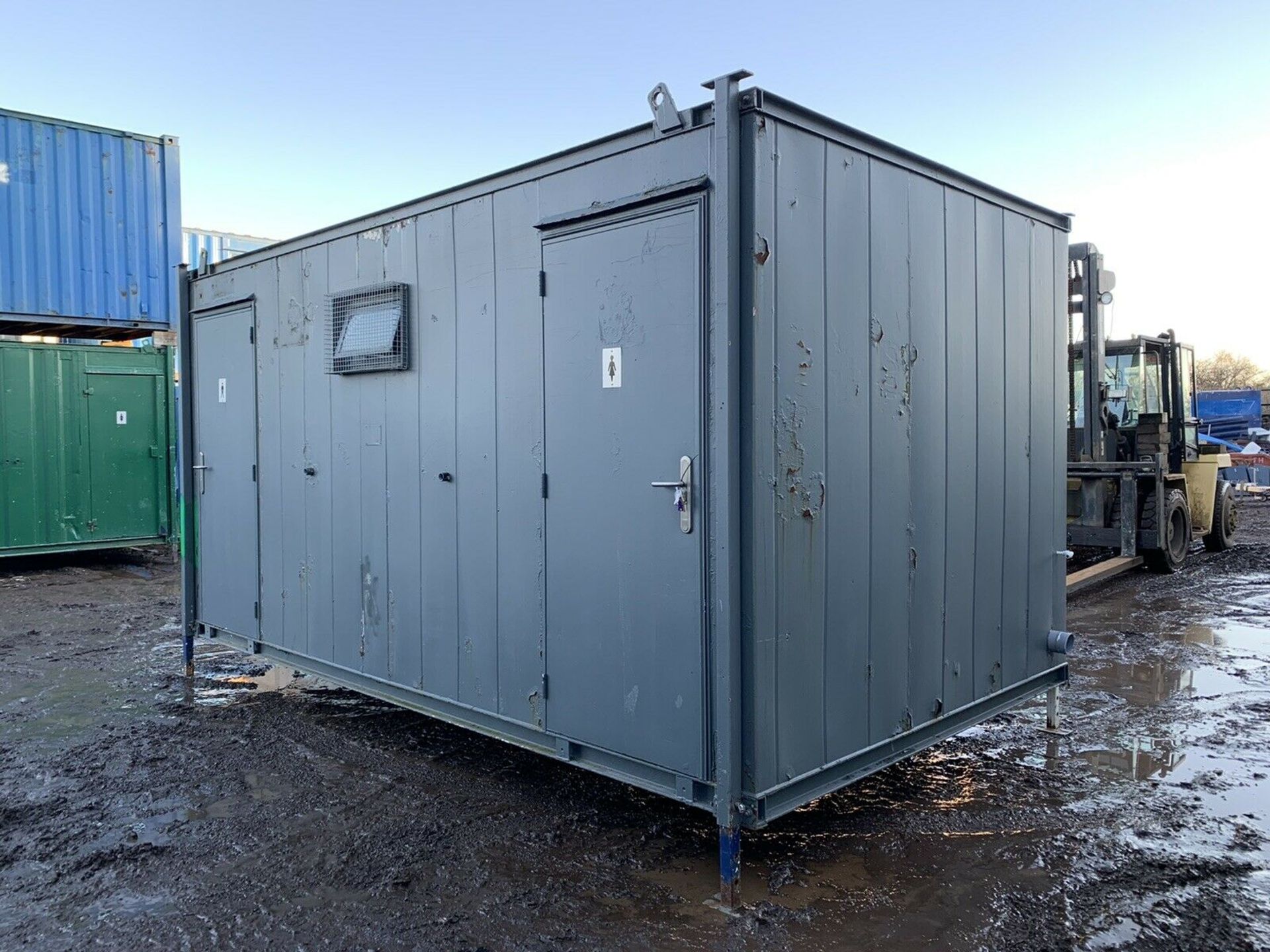 Portable Toilet Block Site Loo Cabin Steel Contain