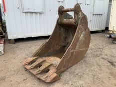 Digger Bucket 30 Ton 40 Ton 110mm