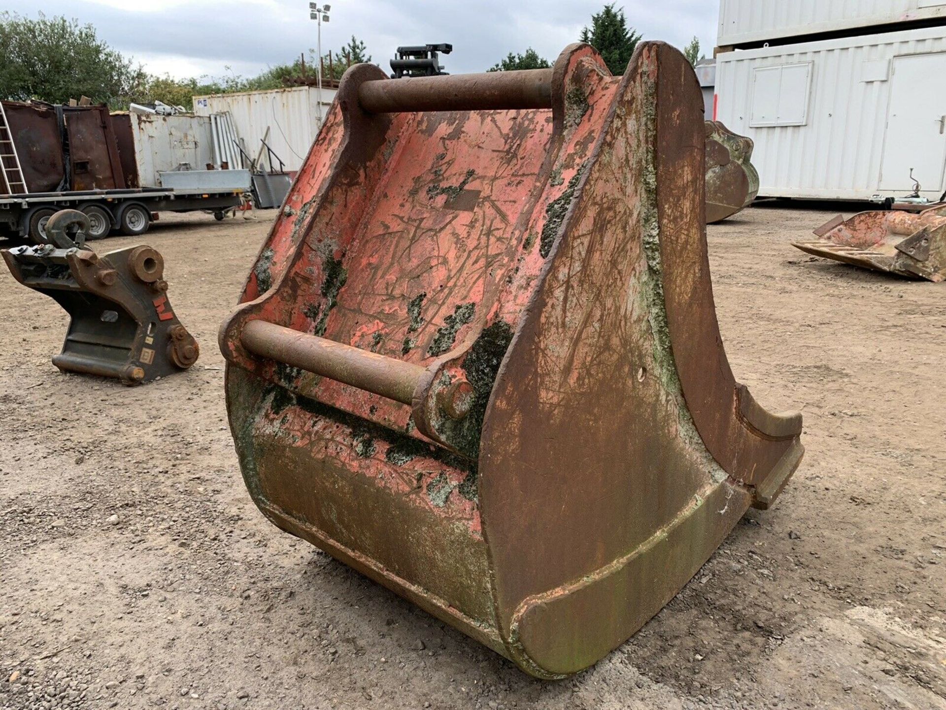 Digger Bucket 20 - 30 Ton Excavator Bucket 70mm Pi - Image 4 of 5