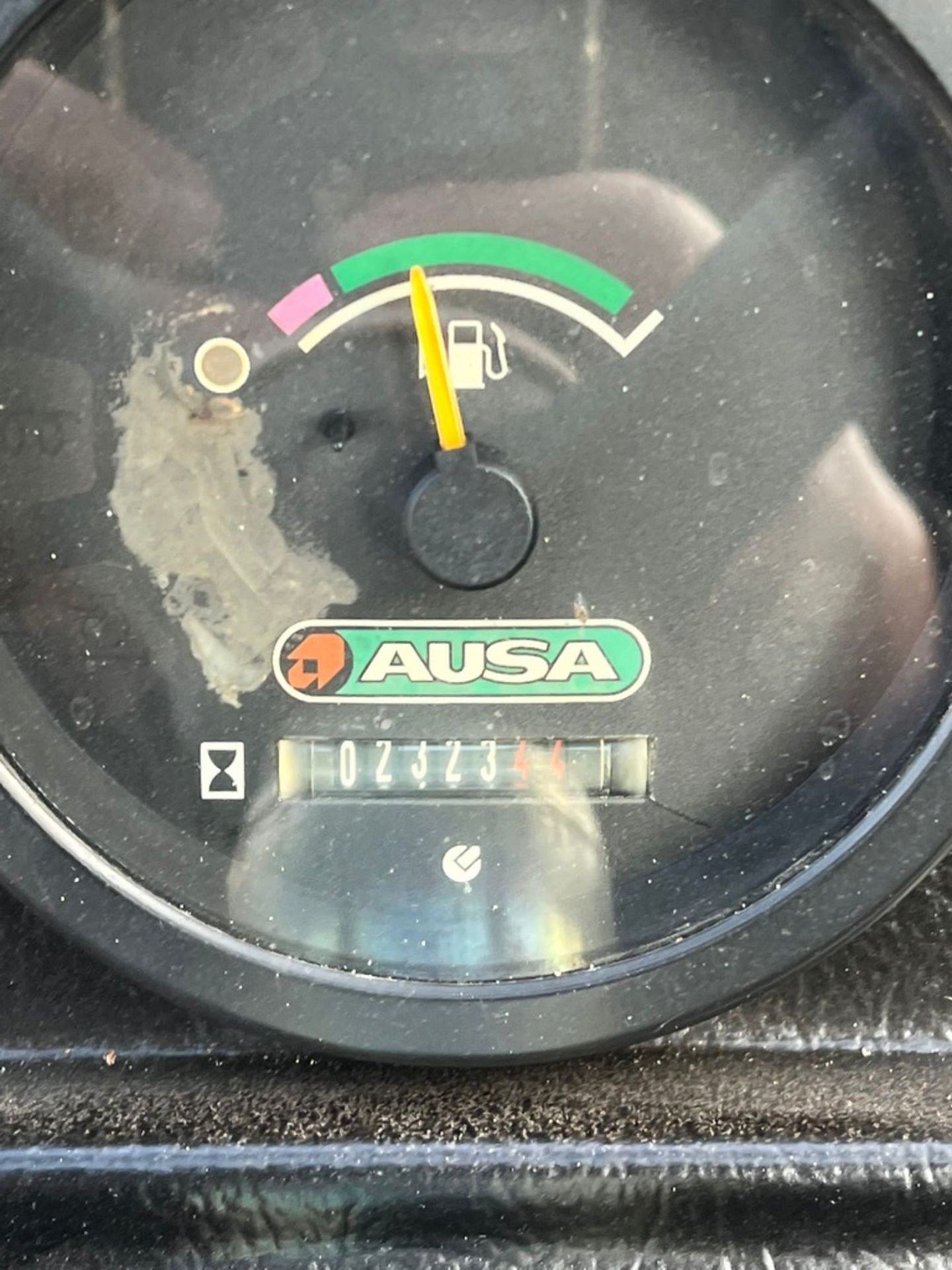 Ausa 1.5 tonne 4WD - Image 6 of 7
