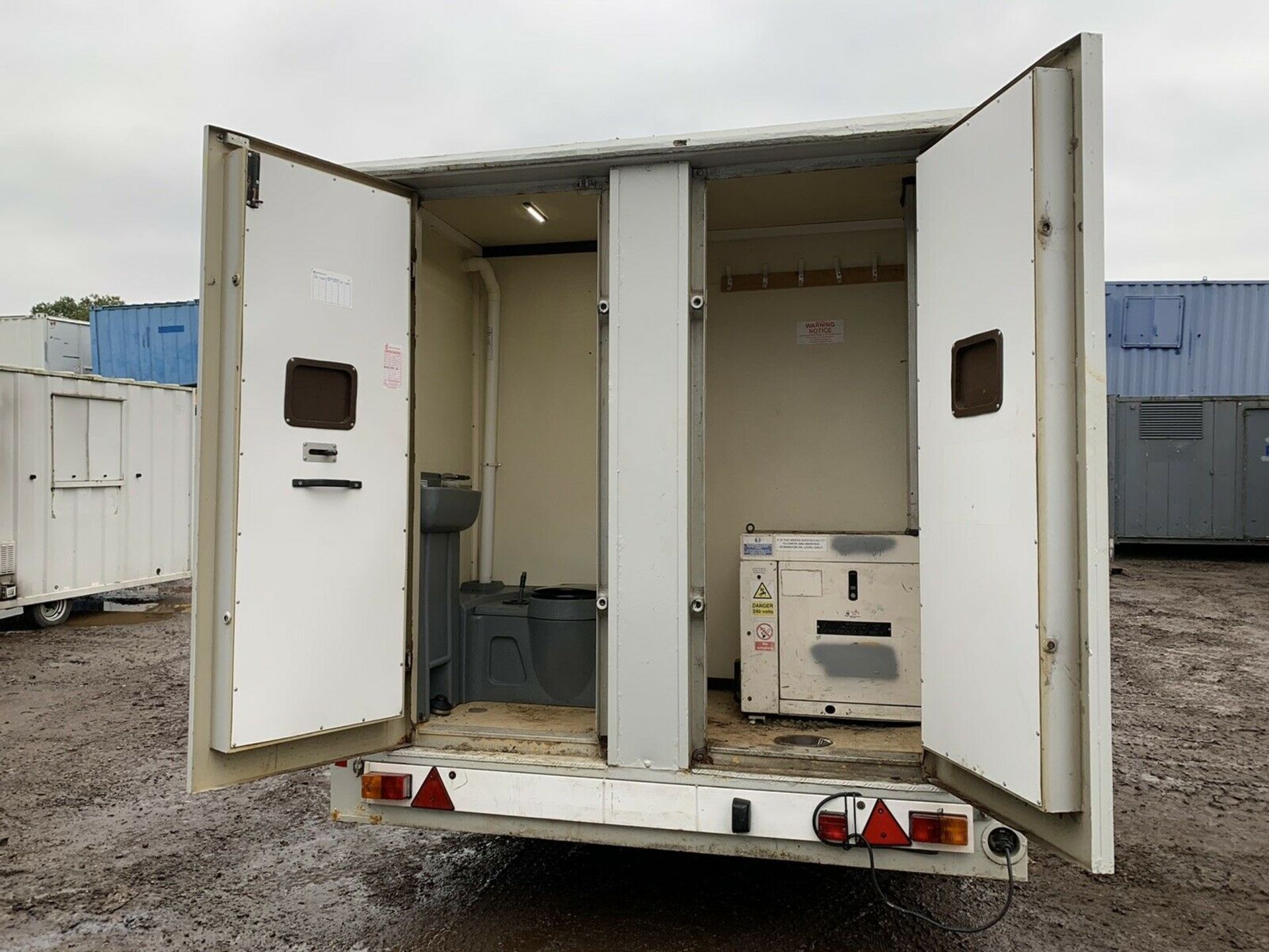 Groundhog Towable Site Welfare Unit Canteen Drying - Image 5 of 11