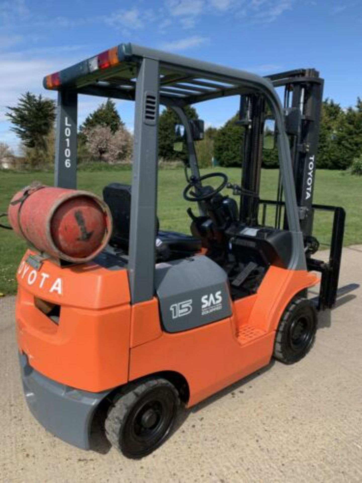 Toyota 1.5 Tonne Gas Forklift Truck - Image 4 of 6