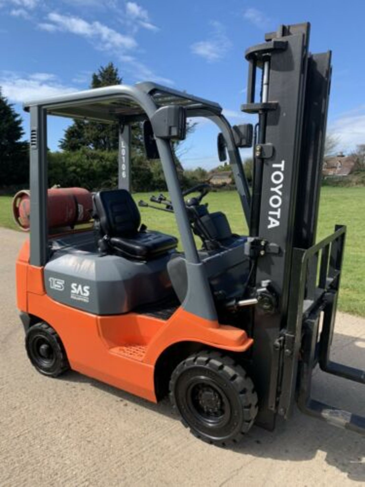 Toyota 1.5 Tonne Gas Forklift Truck - Image 3 of 6