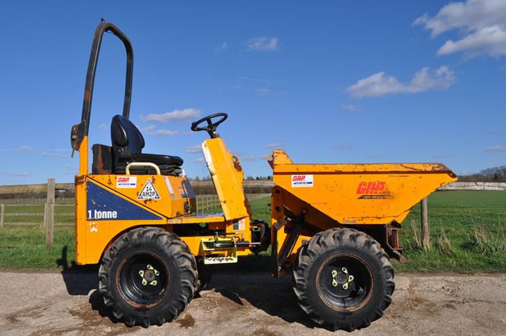 Thwaites 1 Tonne 2015