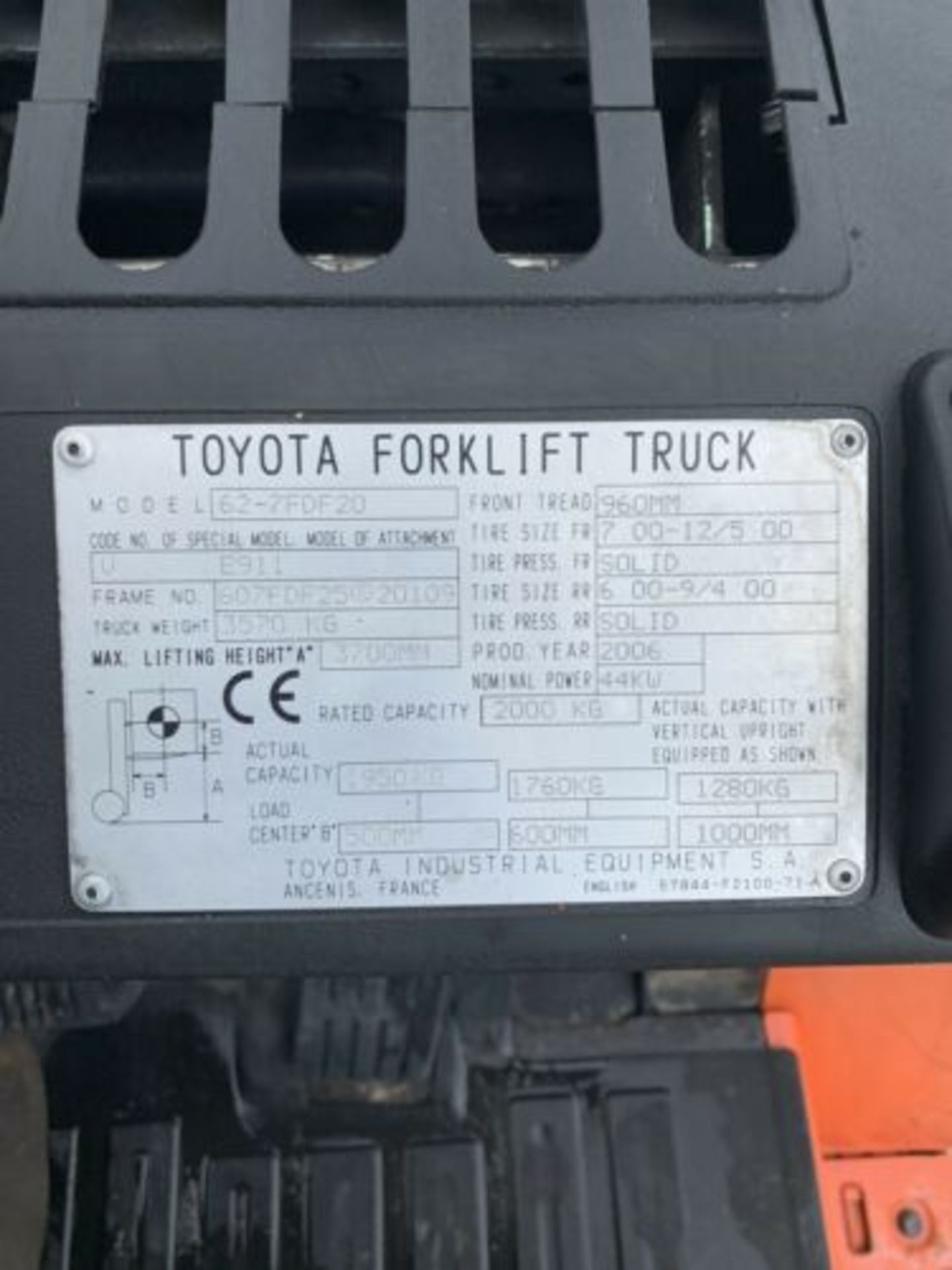 Toyota 2 diesel forklift truck - Image 5 of 6