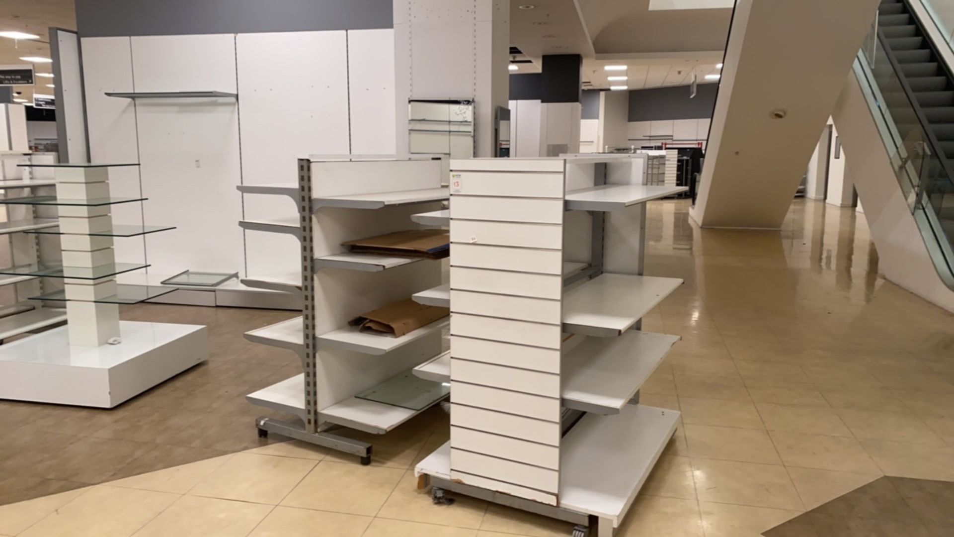 2x Metal Framed White Shelving Units - Image 2 of 5