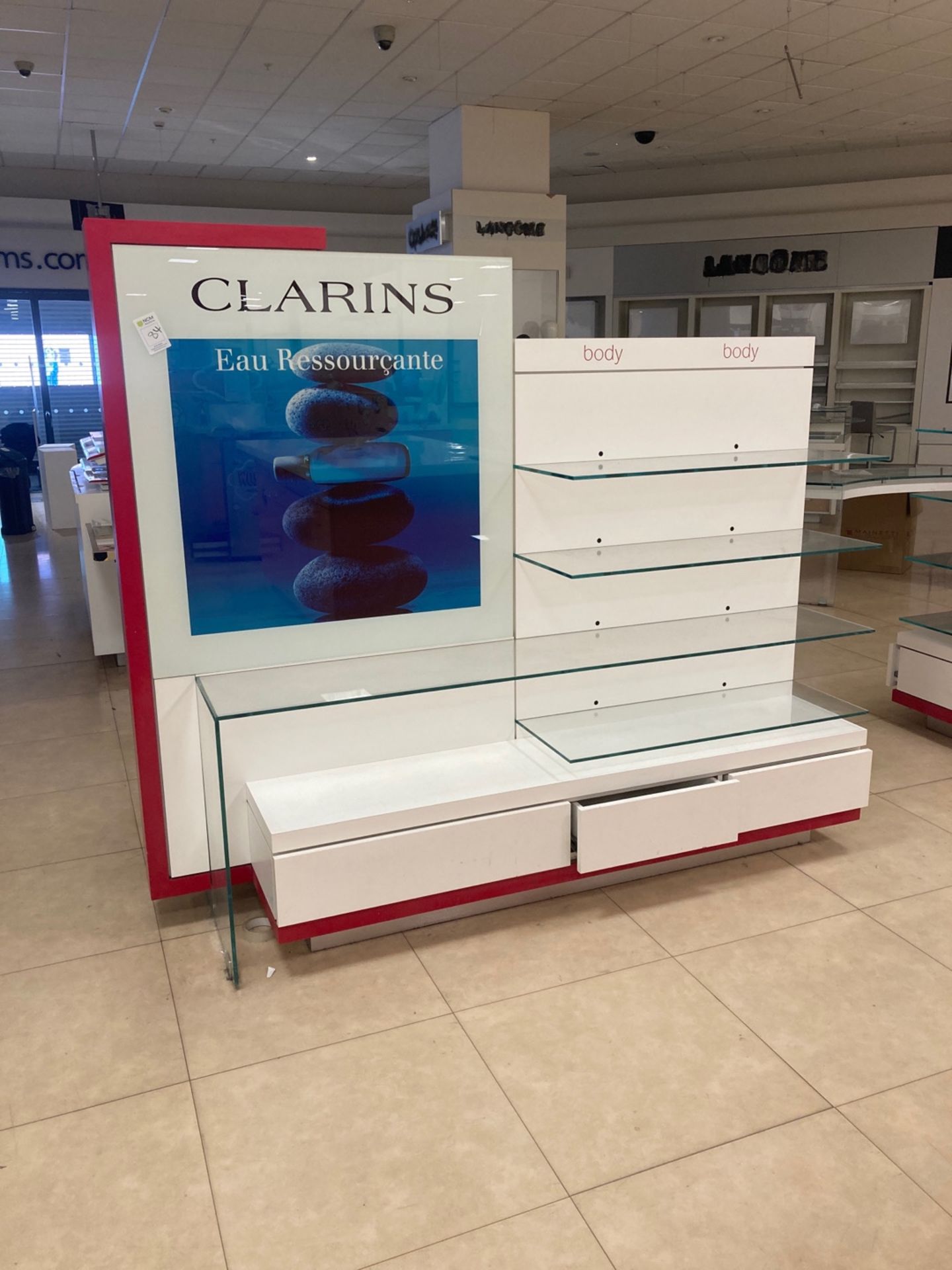 Clarins Display Unit