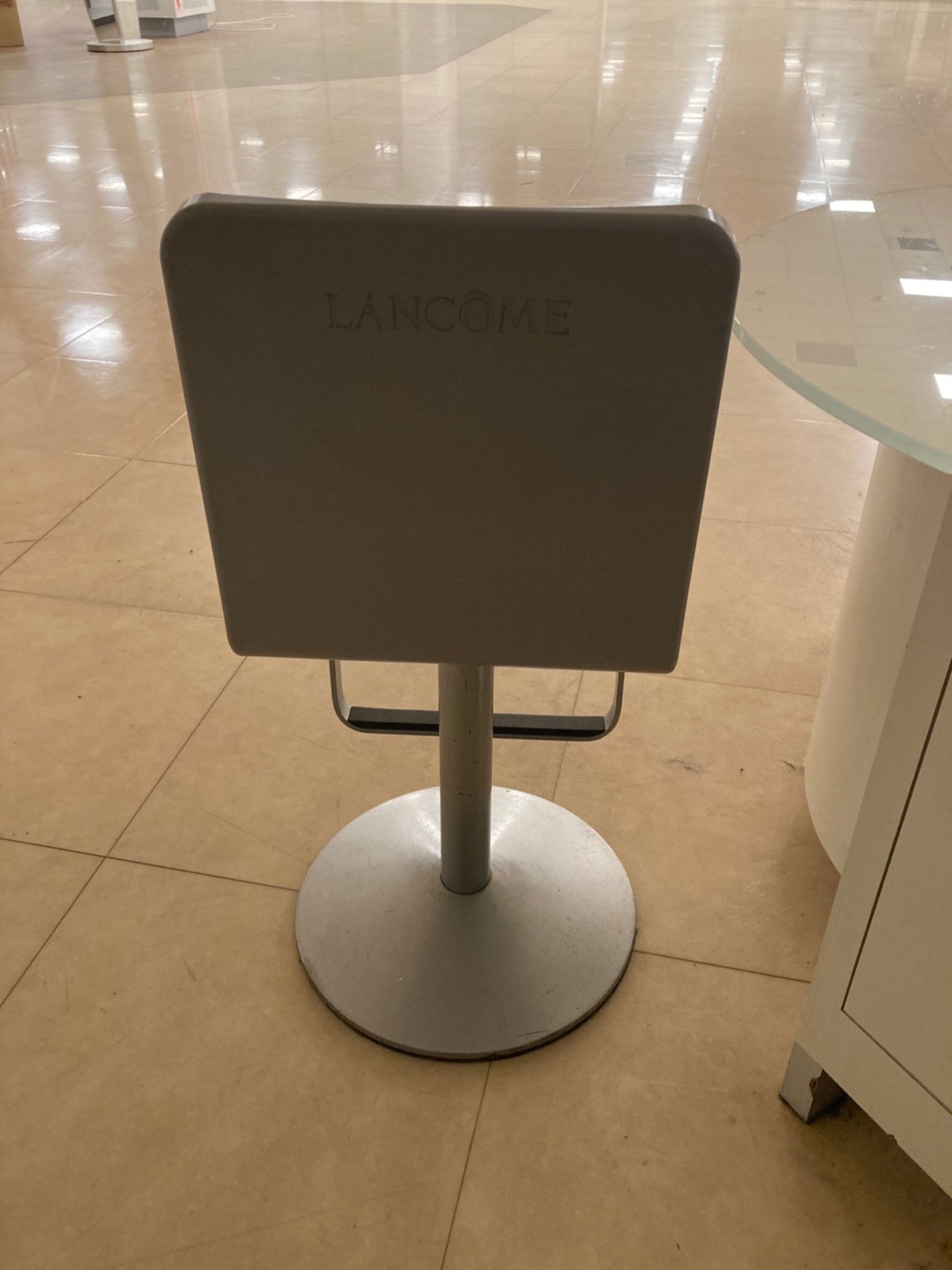 Lancome Display Unit - Image 4 of 8