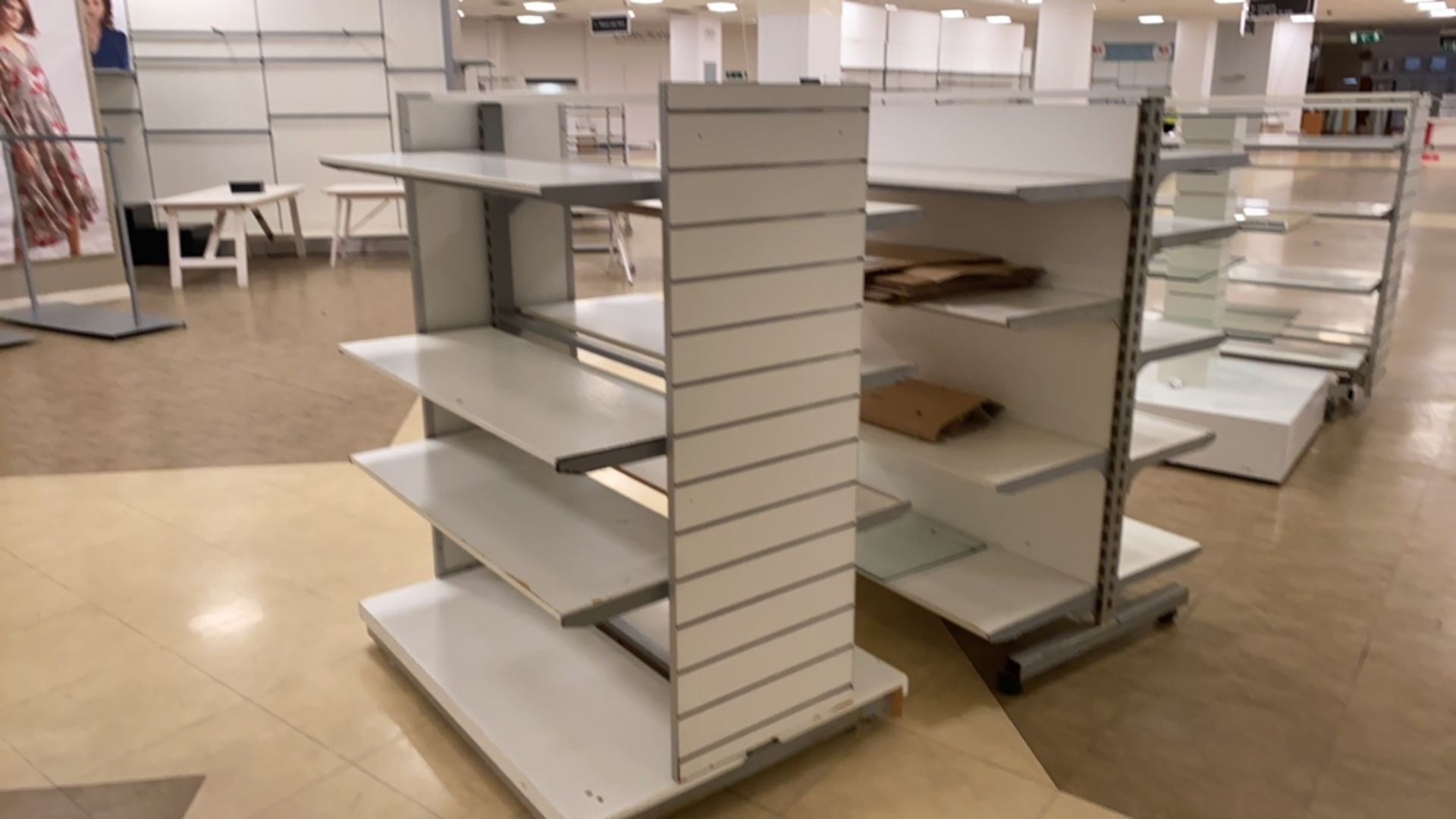 2x Metal Framed White Shelving Units - Image 5 of 5