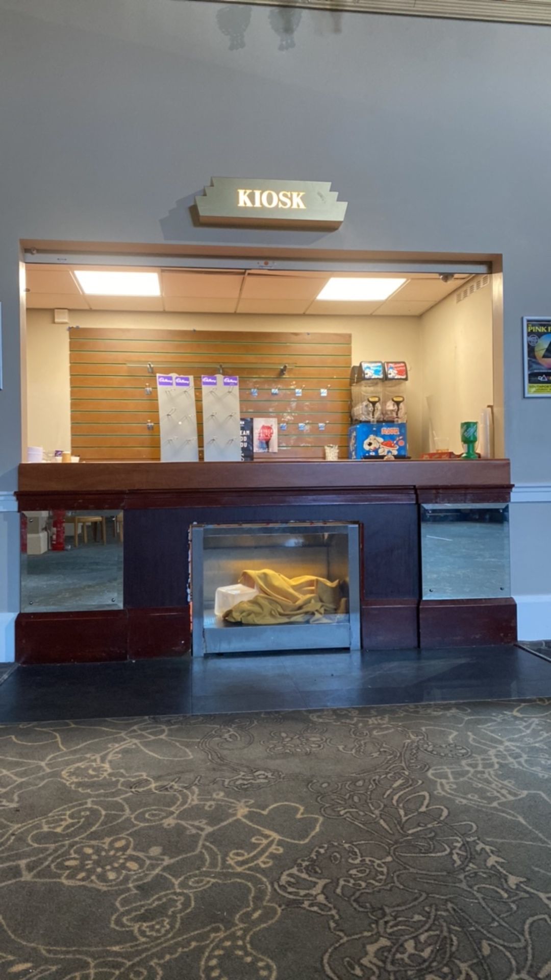 Kiosk Servery Unit