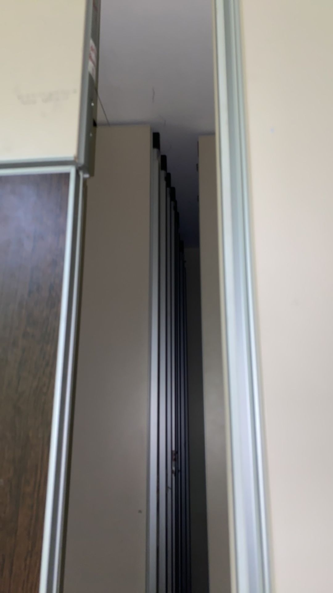 Accordial Partition Wall X30 - Image 4 of 4