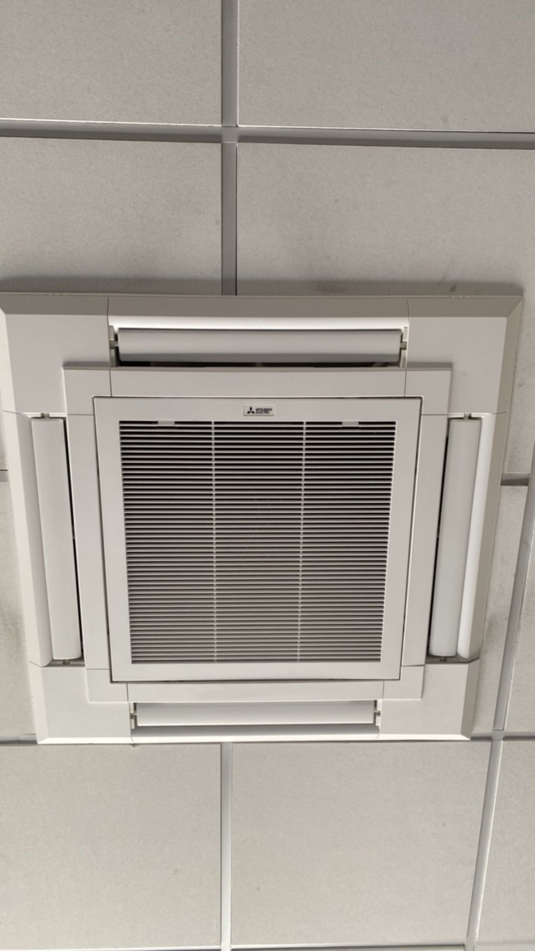 Mitsubishi Air Conditioning X4