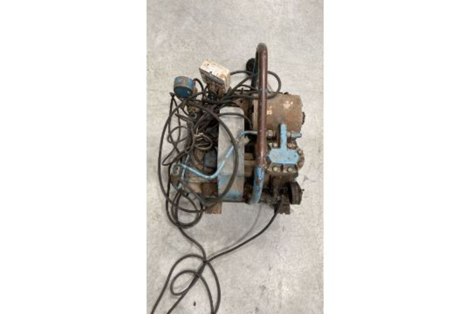 Crompton Parkinson Air Compressor - Image 4 of 5