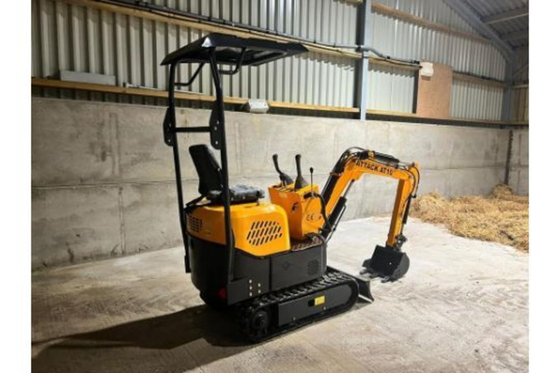 New And Unused Attack AT10 1 Ton Mini Digger - Image 3 of 14