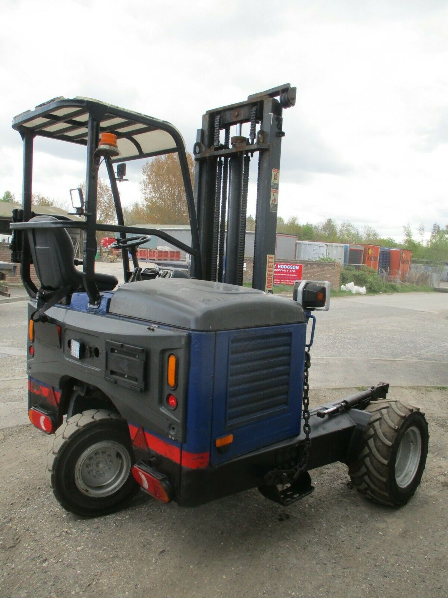 2006 Moffett mounty M8 25.3 truck mounted forklift 2000kg lift - Image 5 of 8