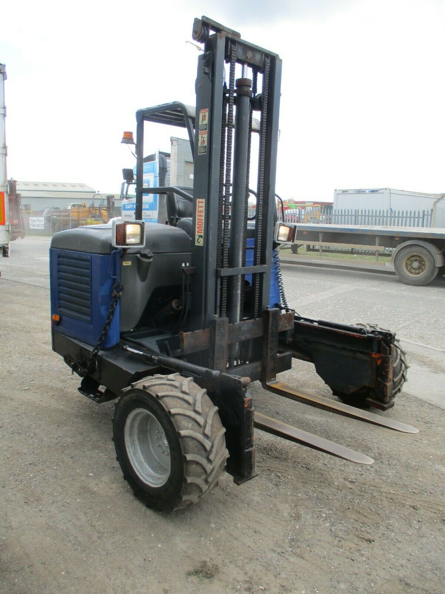 2006 Moffett mounty M8 25.3 truck mounted forklift 2000kg lift - Image 4 of 8