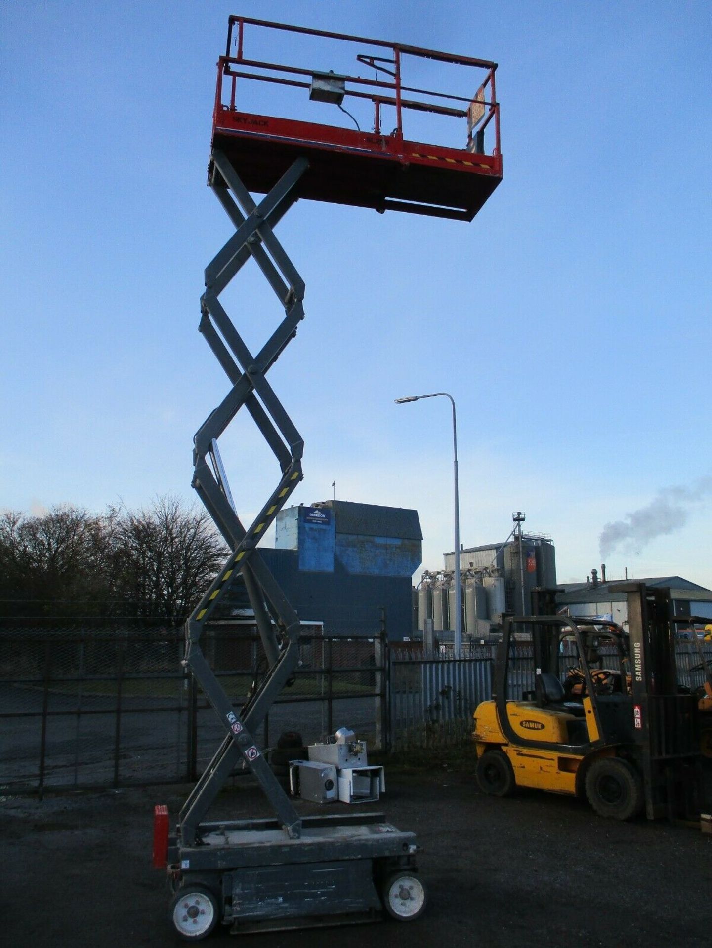 2013 Skyjack SJ3219 Scissor Lift Access Platform cherry picker genie 1932 - Image 3 of 6