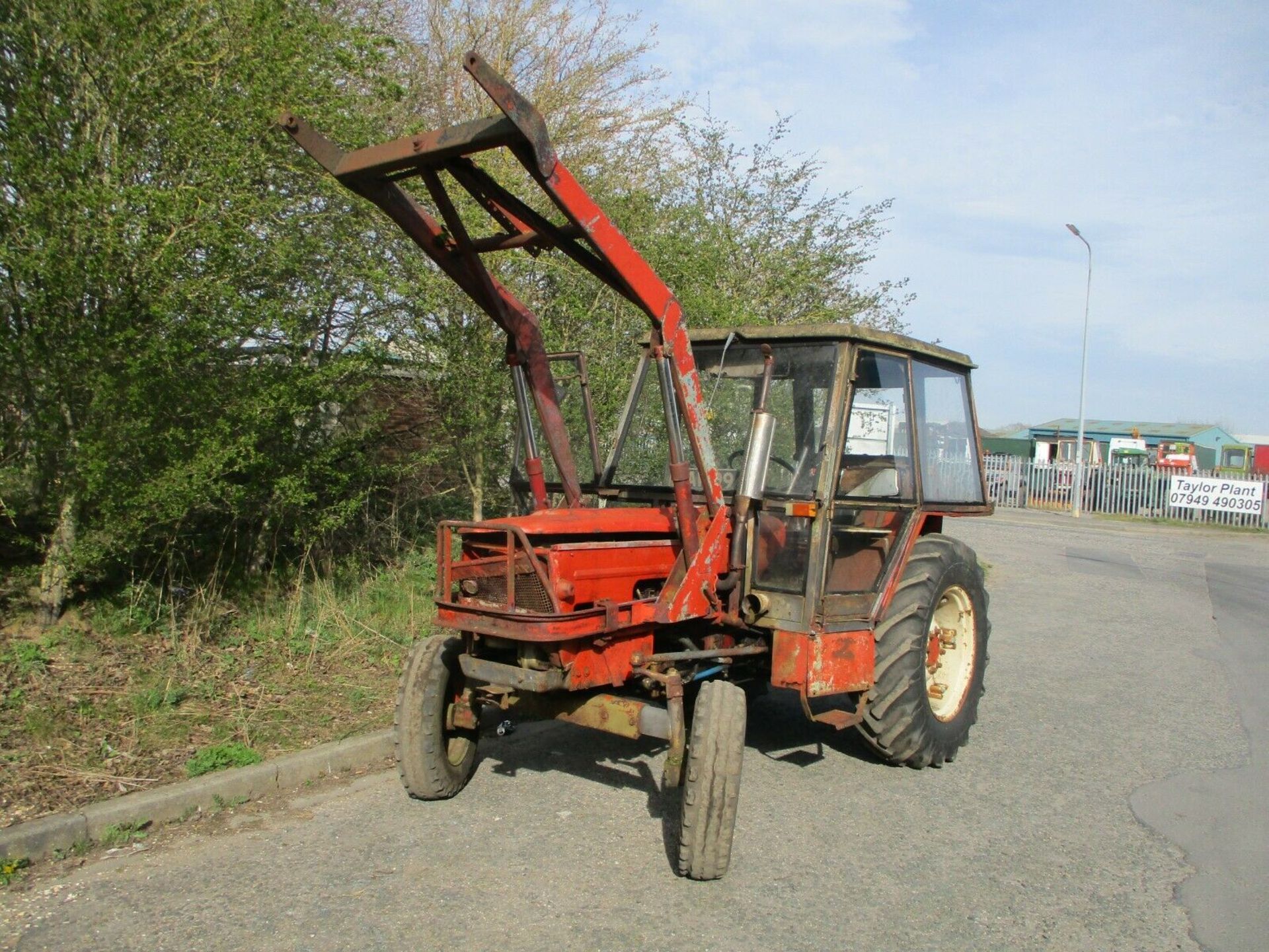 Zetor 5718 tractor & Loader 58 hp - Image 5 of 9