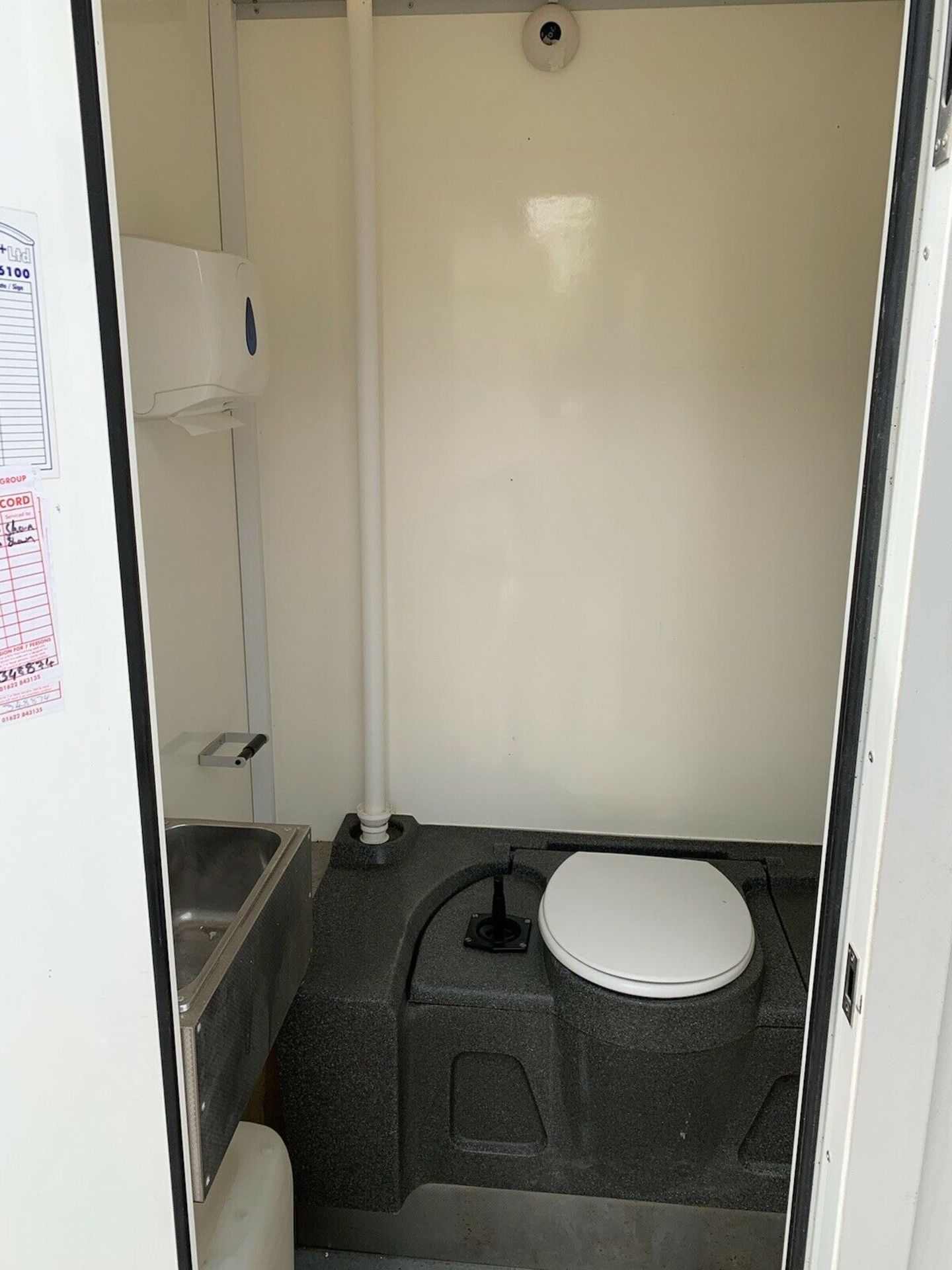 AJC Towable Welfare Unit Site Office Cabin Canteen Toilet Generator Groundhog - Image 9 of 11