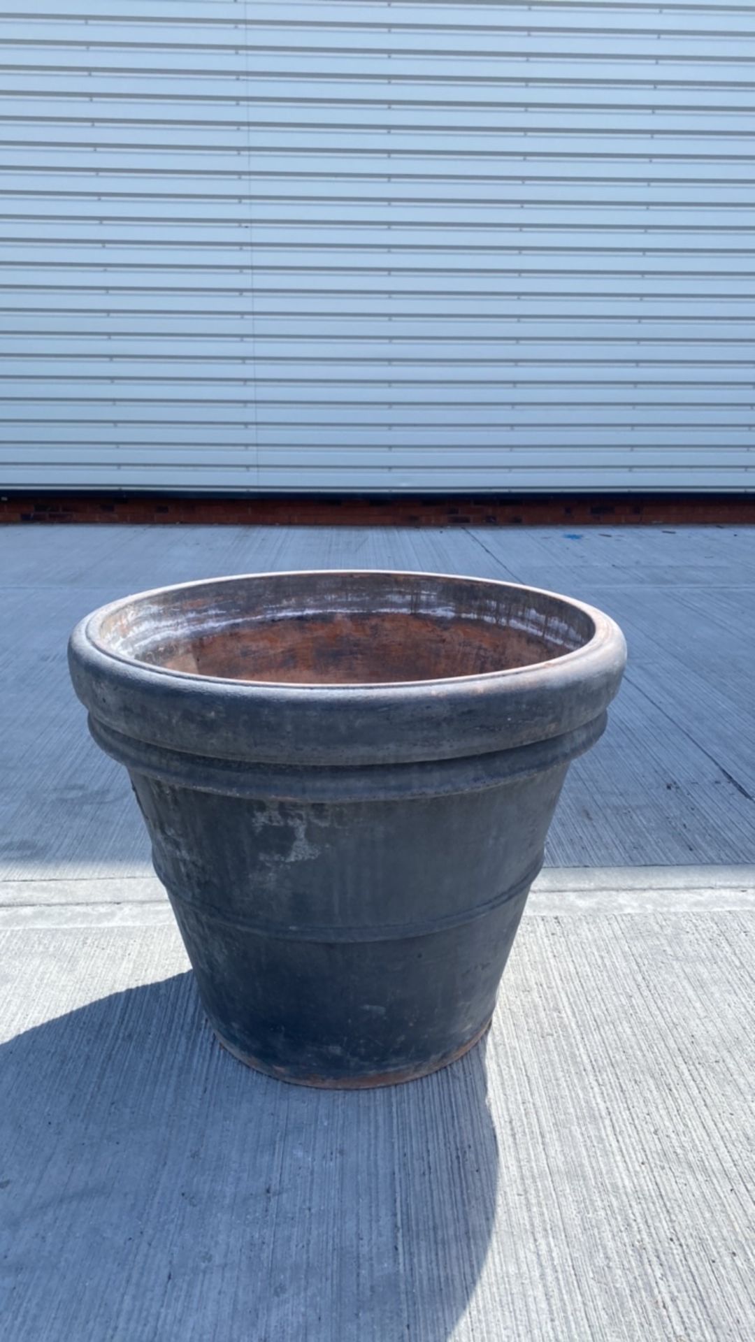 Grey Terracotta Plant Pot - Image 2 of 4