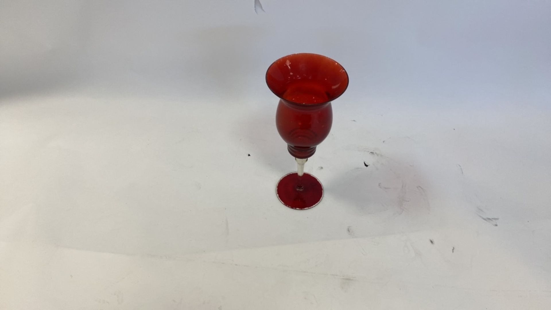 Red Freestanding Vase - Image 2 of 4
