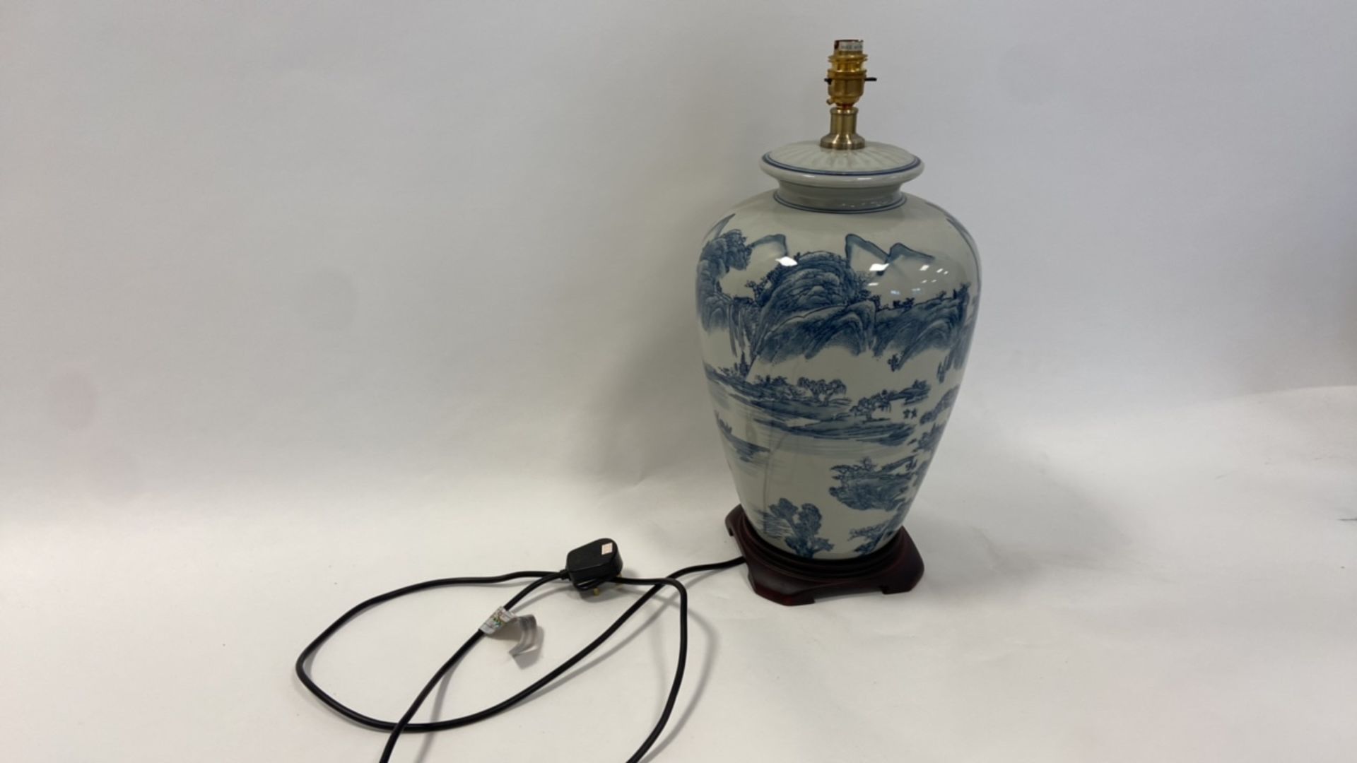 Mandarin arts Lamp