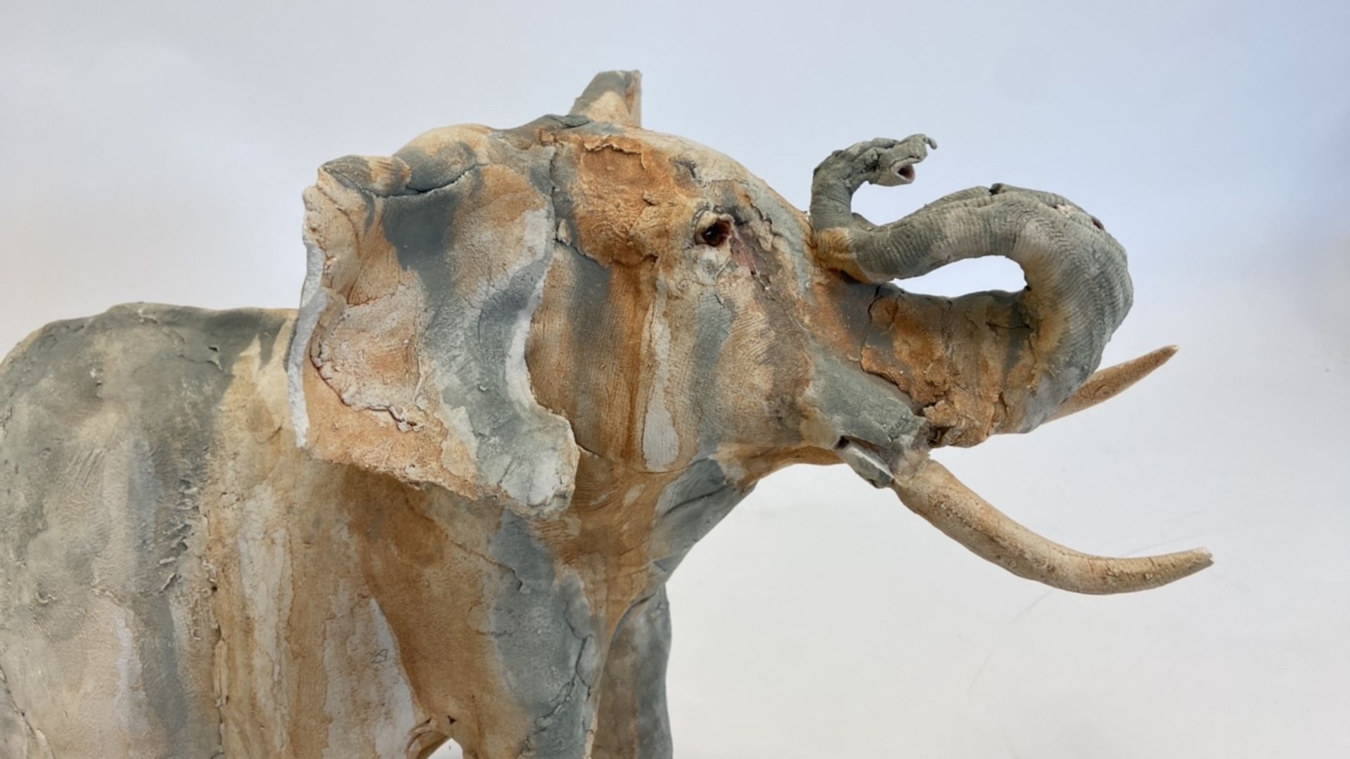 Mum Elephant & Baby - Image 5 of 11