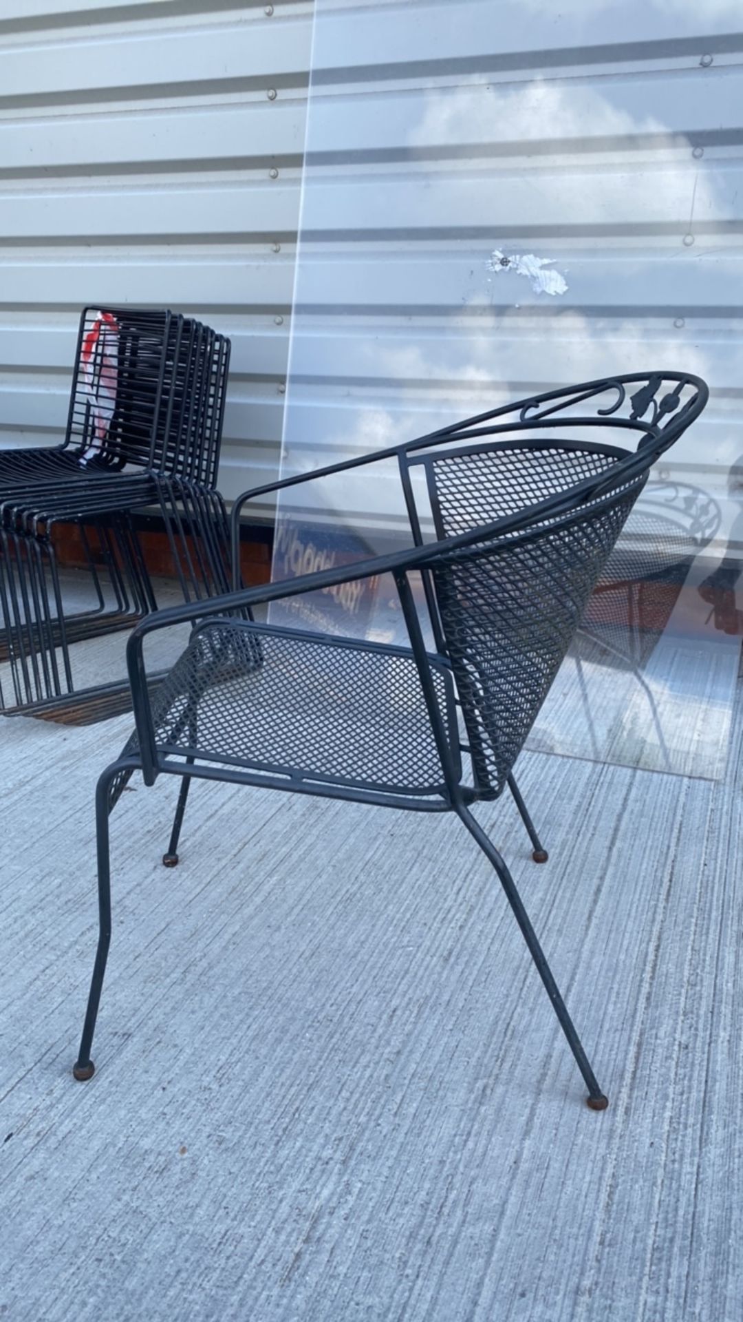 Outdoor Seating X4 - Image 4 of 4