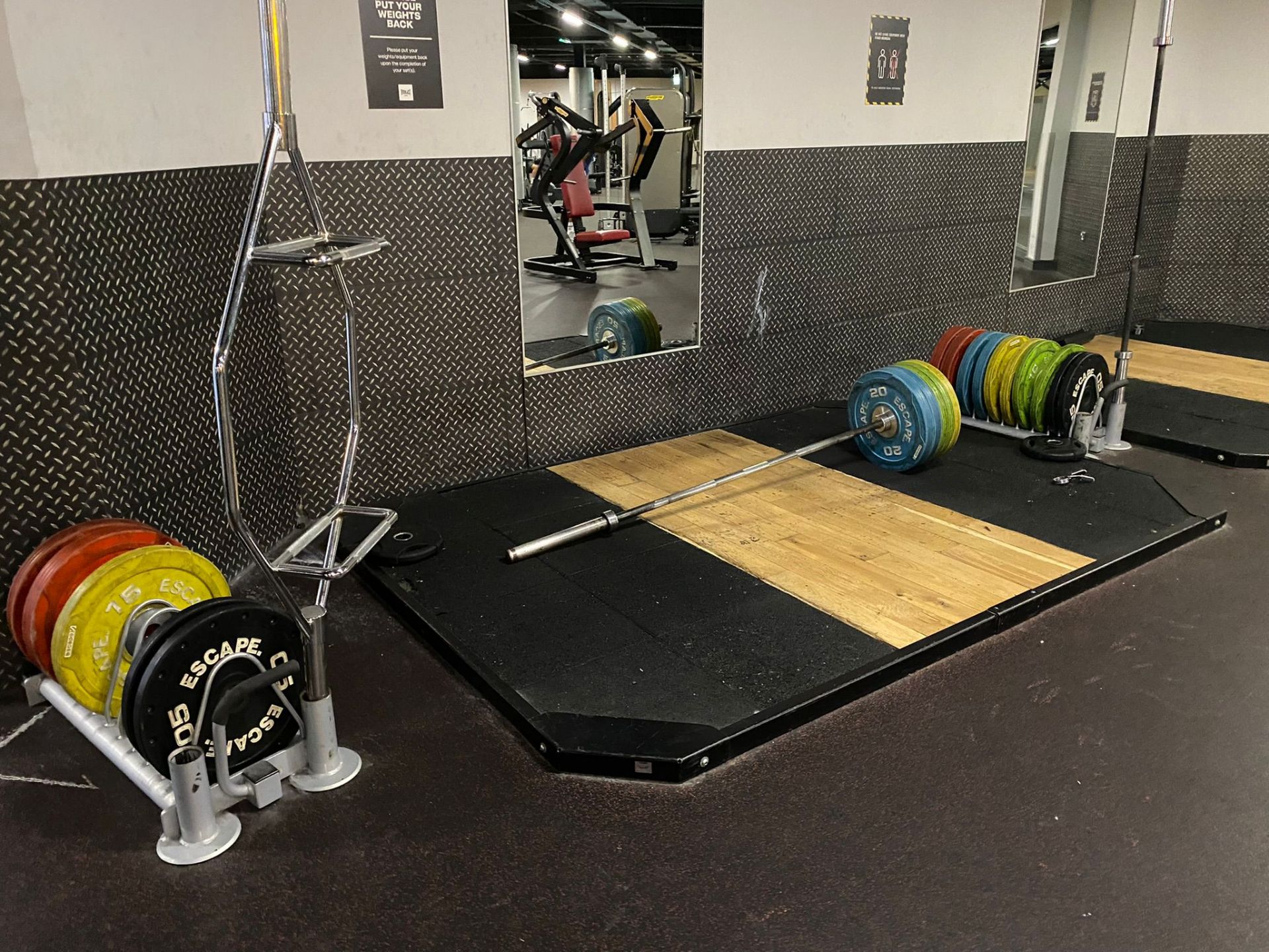 Deadlift Area