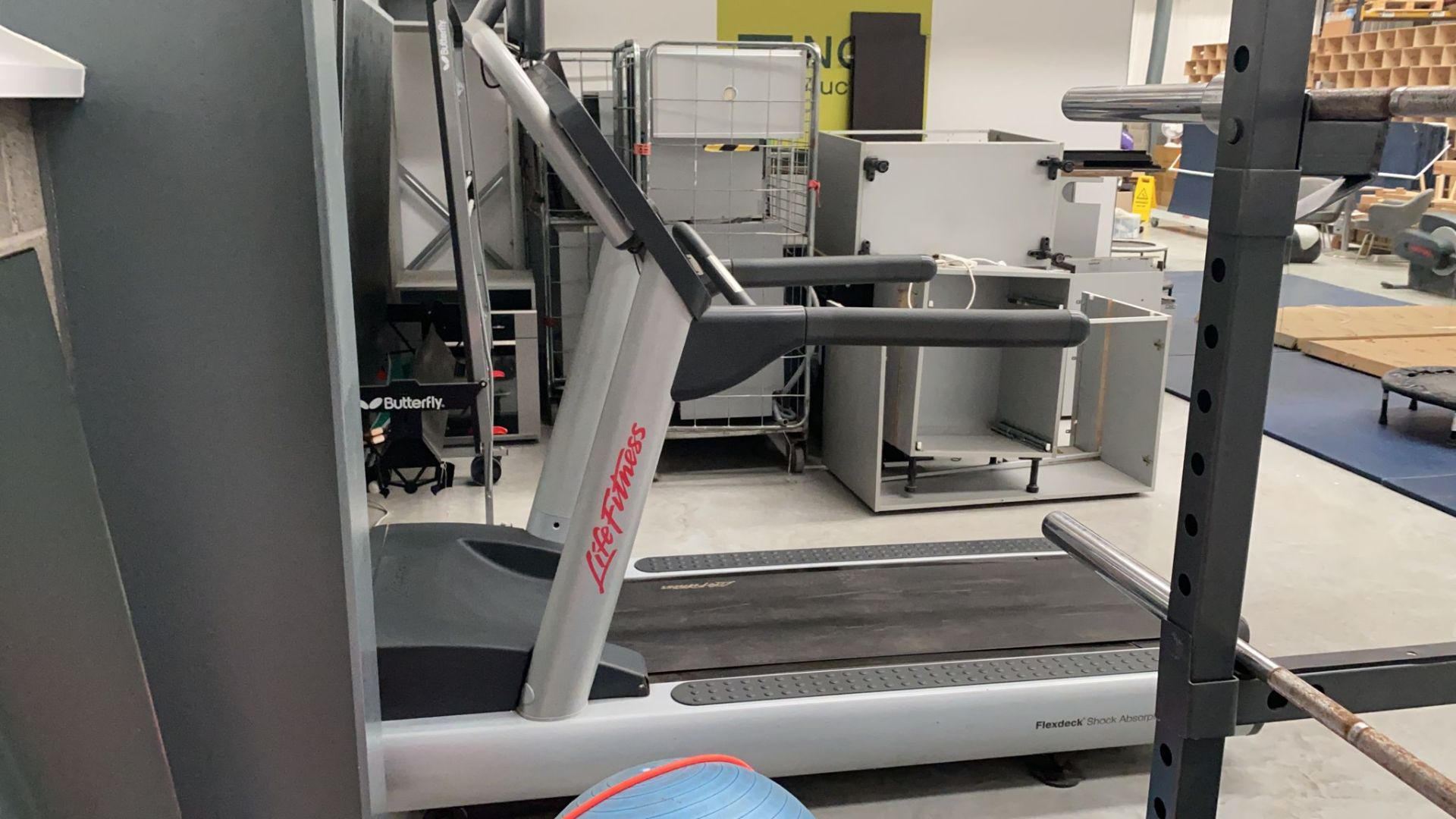 Life Fitness Treadmill - Image 4 of 6