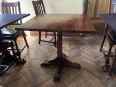 Small Square Table X8