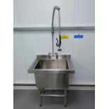 Vogue Stainless Steel Deep Pot Sink with Spray Tap