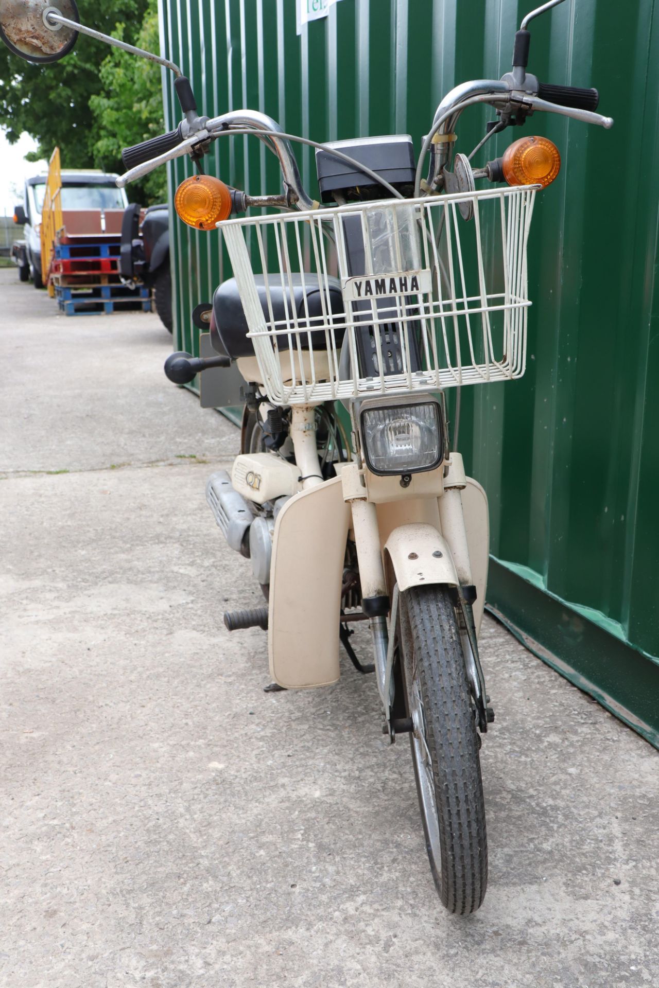 Yamaha QT50 Moped - Image 2 of 3