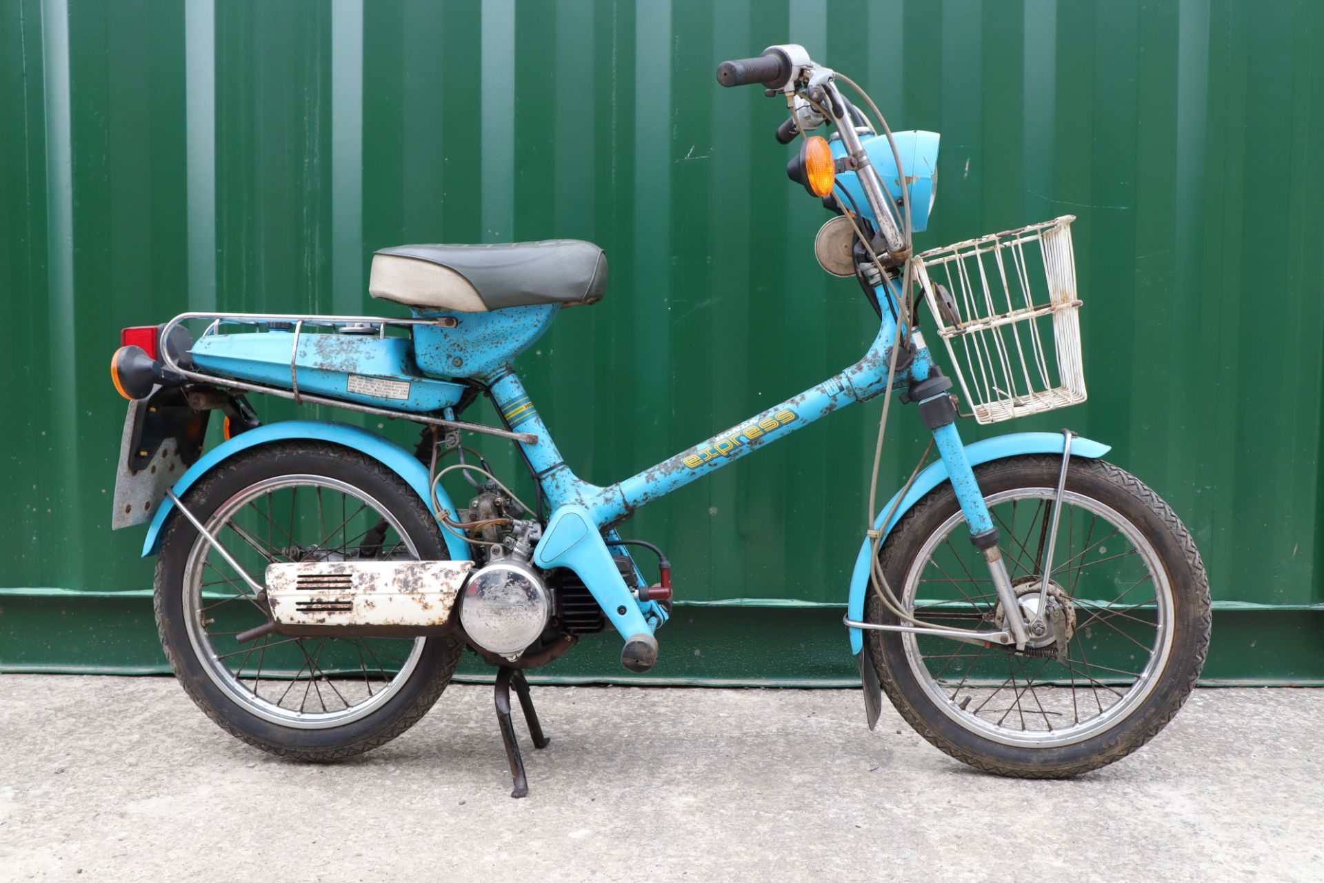 Honda Express NC50 Moped