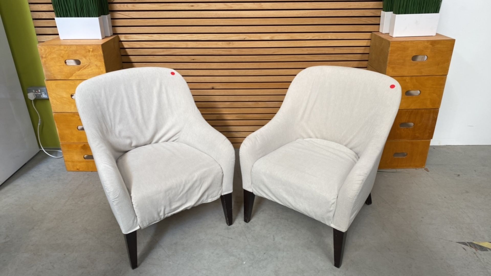 Set Of 2 Cream Upholstered Armchairs - Image 2 of 5