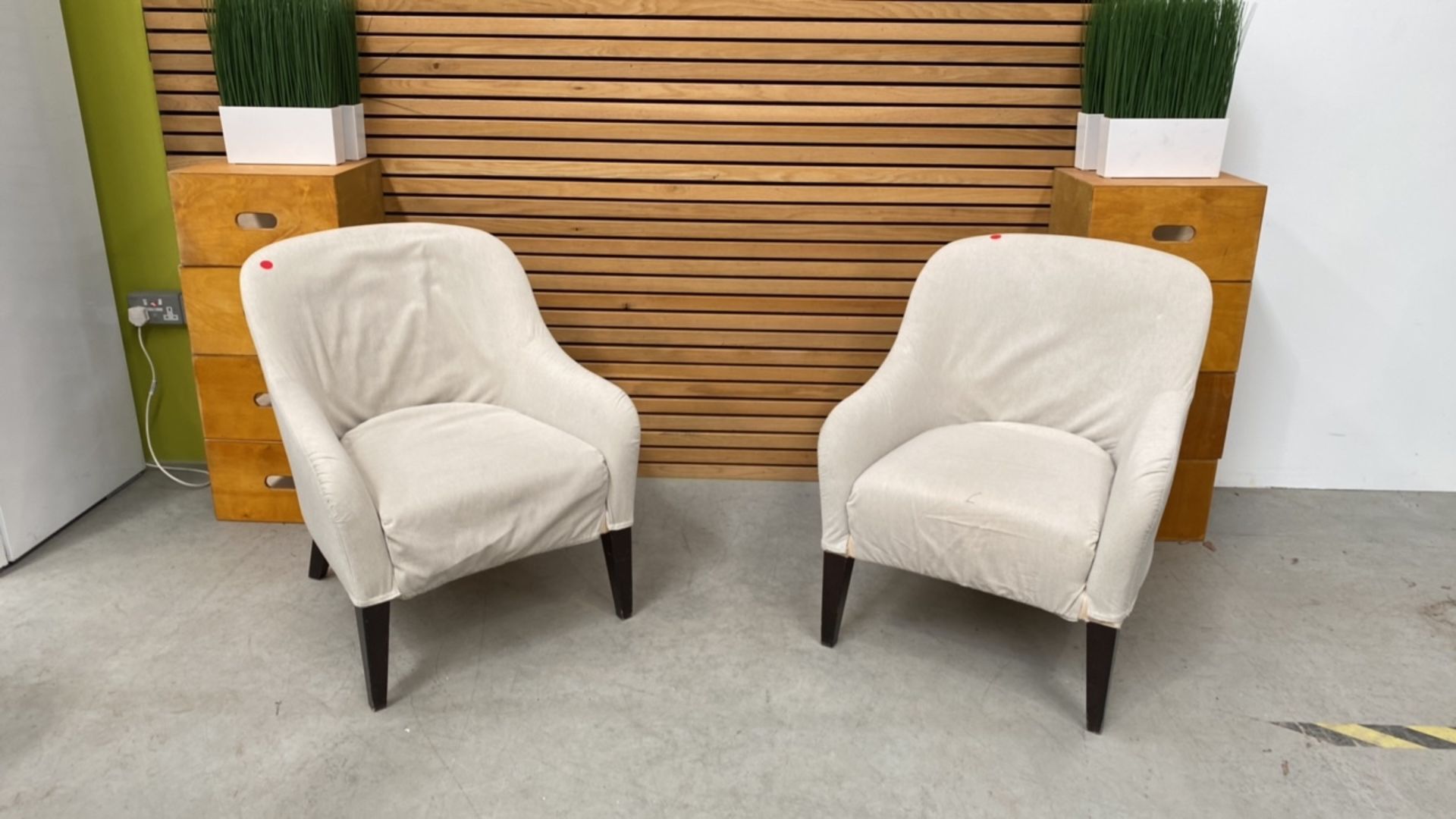 Set Of 2 Cream Upholstered Armchairs - Image 2 of 5