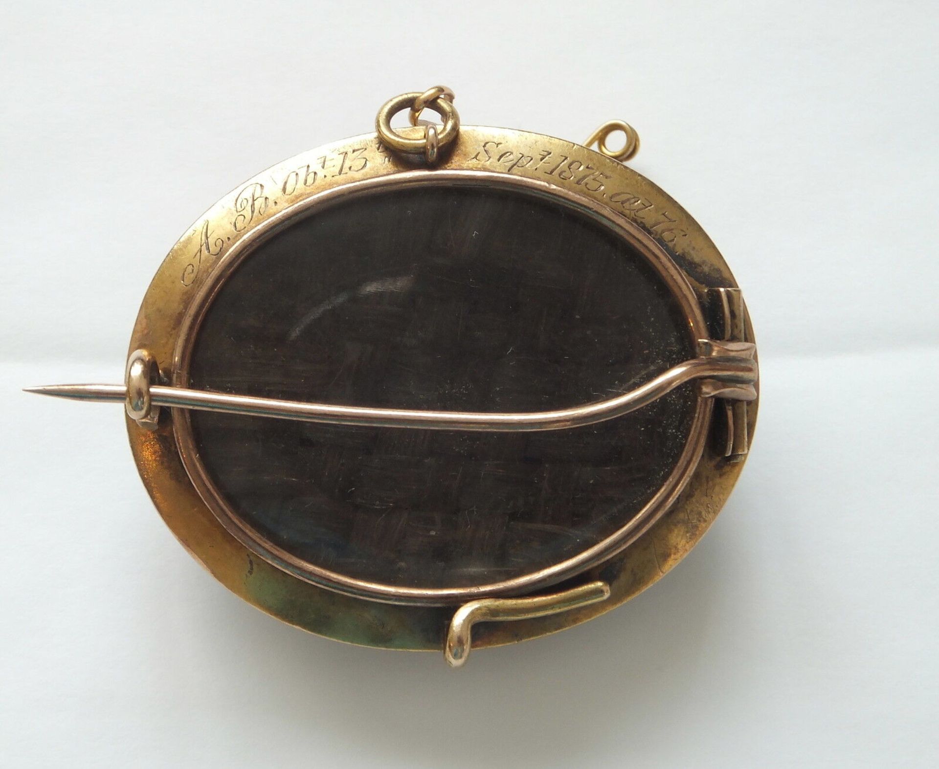 Victorian 15ct Gold Onyx & Seed Pearl Antique Locket Brooch - Image 3 of 5