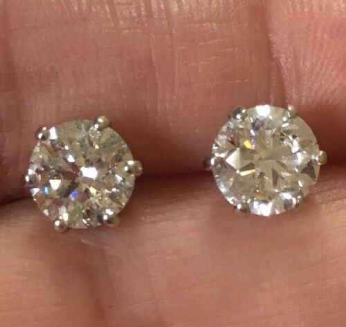 3.60ct Diamond Solitaire Earrings 18ct Gold Studs - Image 4 of 12