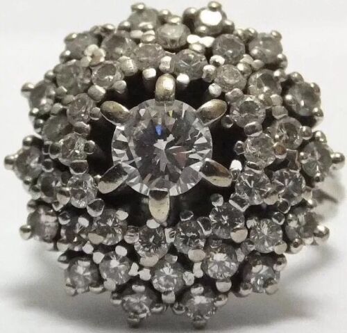 Vintage 18ct White Gold 1.75 ctt Diamond Cluster Ring