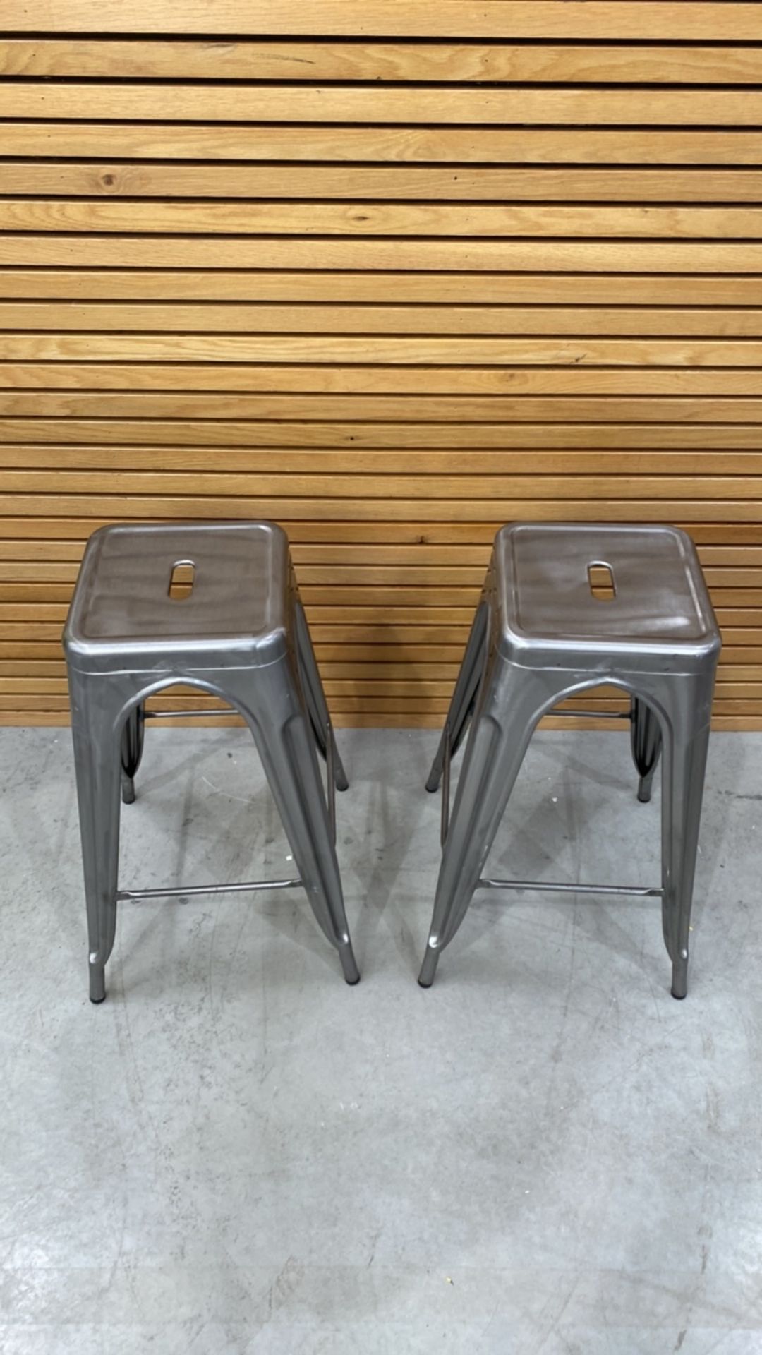 Castel Stool X2 - Image 2 of 3