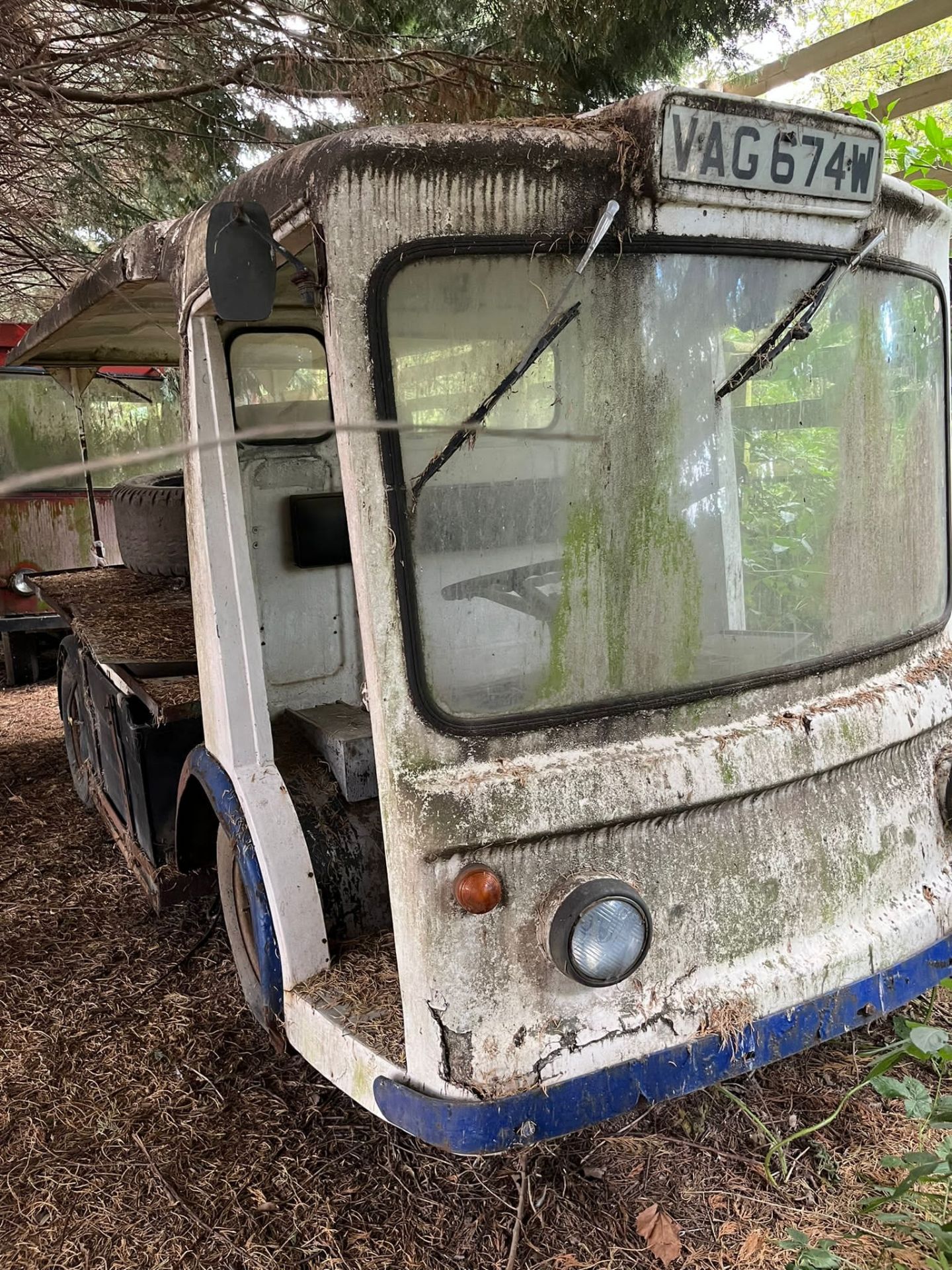 Milk Float truck