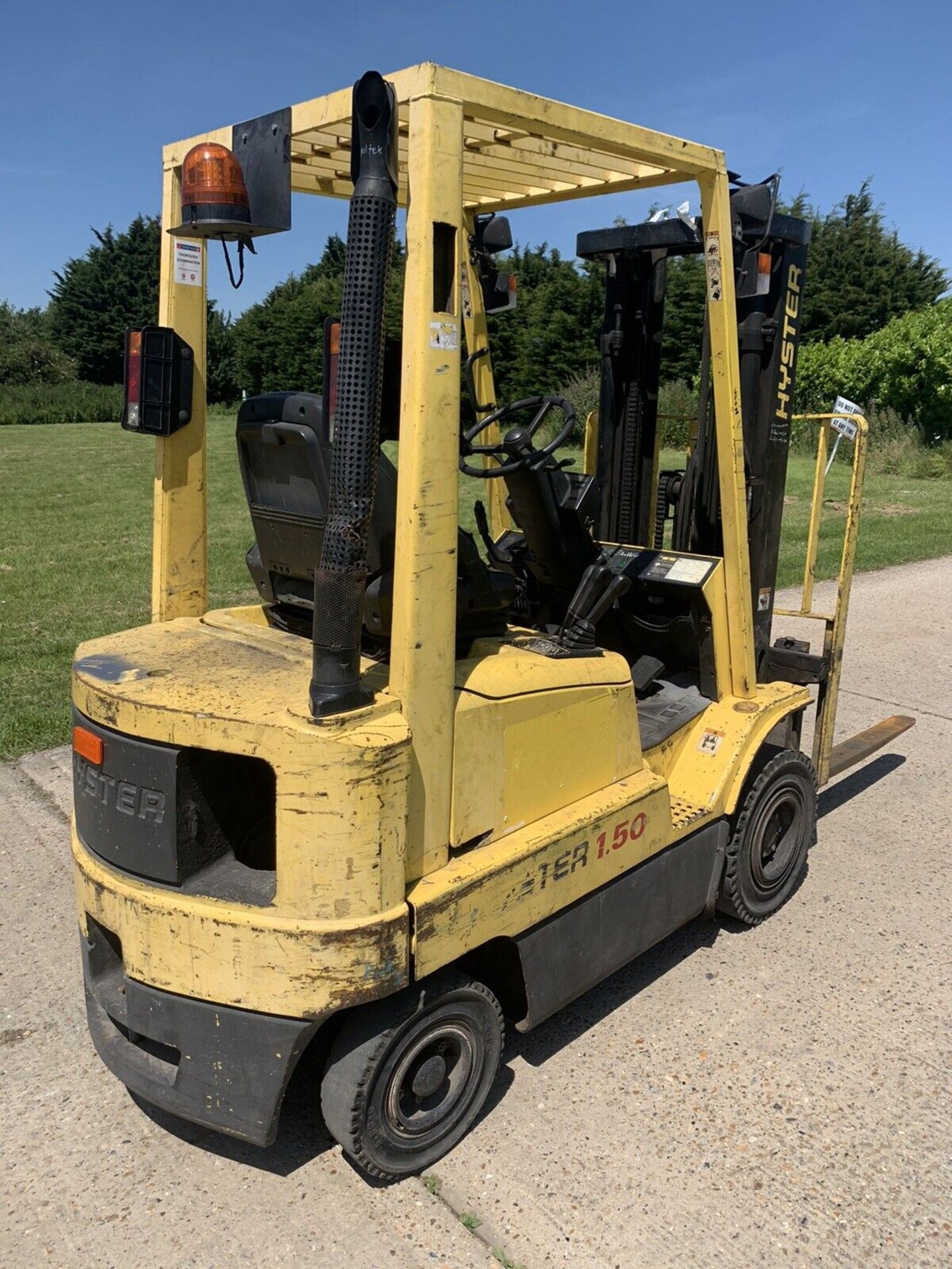 Hyster 1.5 Tonne Diesel Forklift Container Spec Compact Truck - Image 2 of 2
