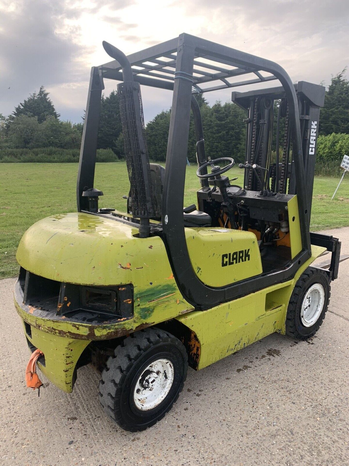 Clark Diesel Forklift Container Spec - Image 2 of 4