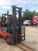 Linde 2.5 ton gas forklift