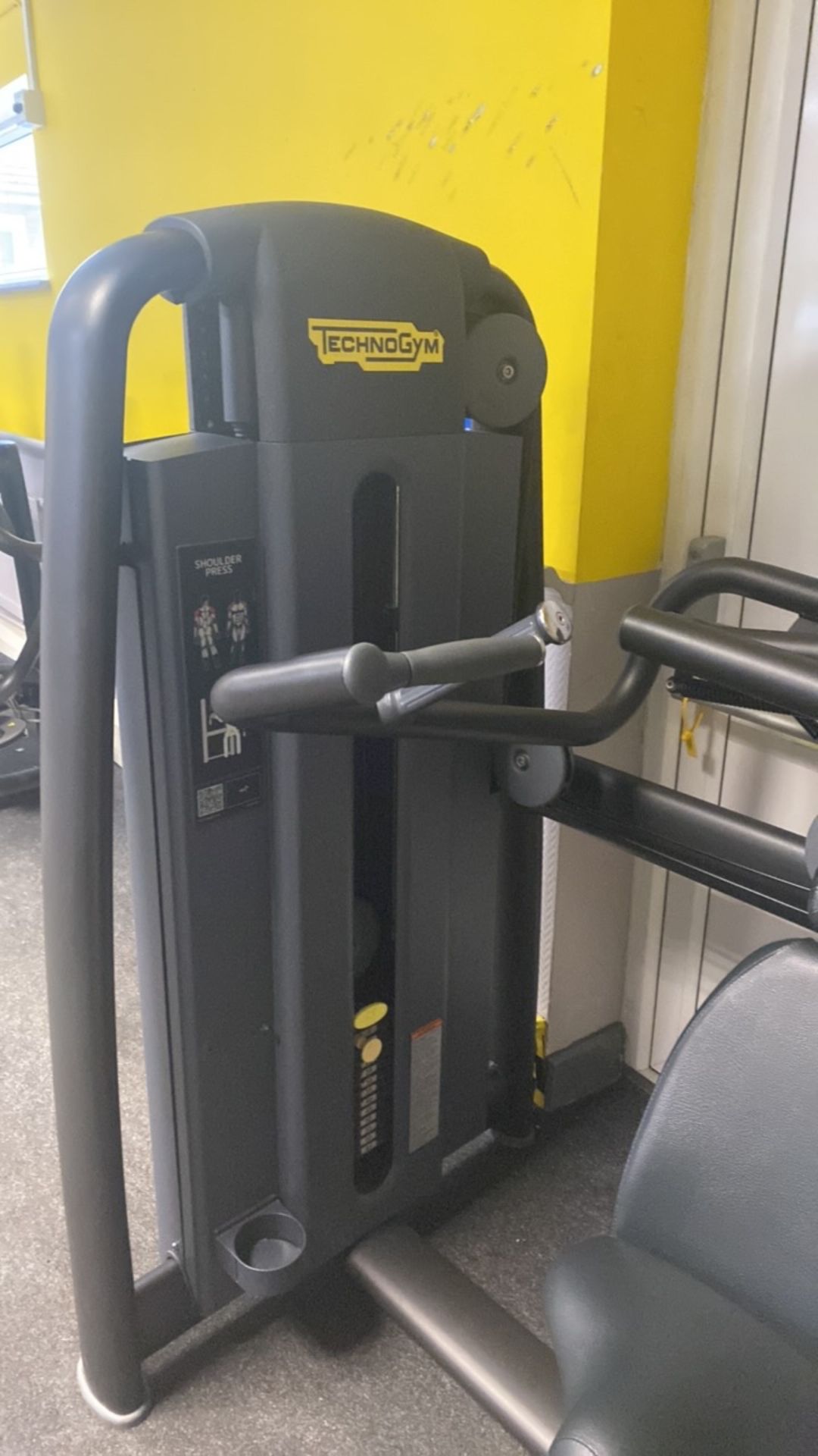 Technogym Shoulder Press Machine - Image 3 of 4